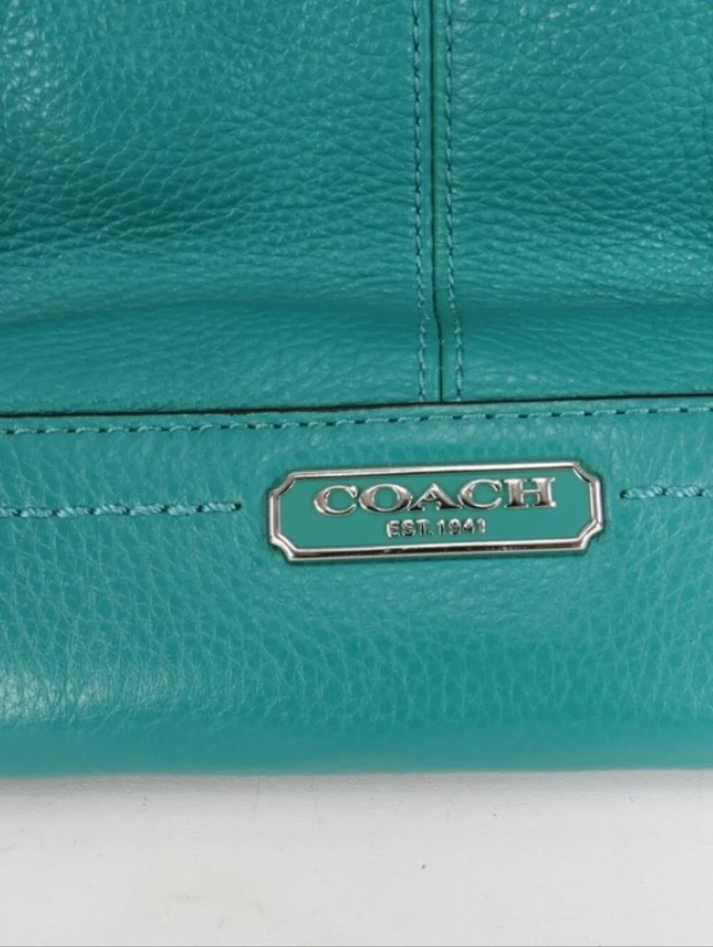 Coach Carrie Pebble Leather Shoulder Bag
